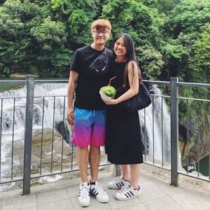 Meet your Posher, Nicholas